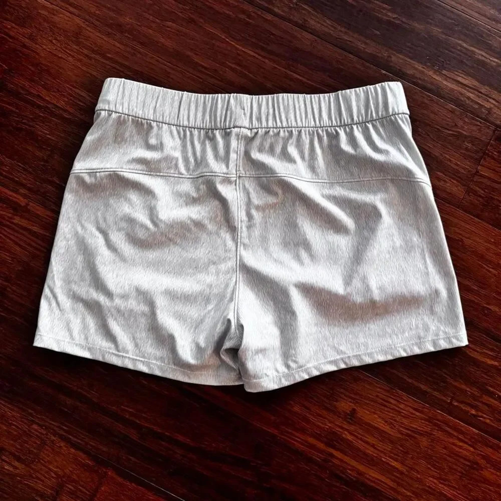 Nike Women's Grey and White Shorts